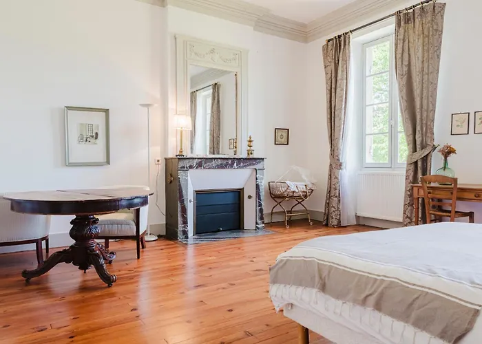 Chateau De La Grotte Villa